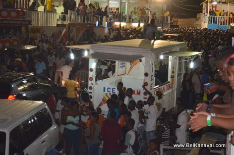 Ice cream truck, Carnaval Des Fleurs 2013 - Haiti