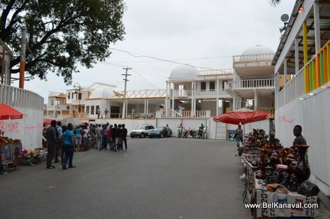 Kanaval 2015 - Stands Construction - Champs-de-Mars Haiti - 13 Fev 2015