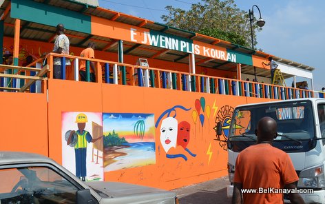 Haiti Kanaval 2015 - Stand EDH la dekore Vert et Orange
